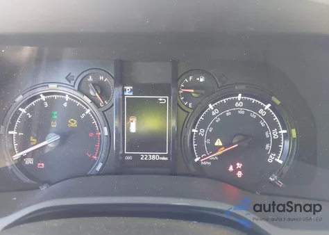 2023 Toyota 4Runner Sr5 Premium z USA, uszkodzony, nr VIN JTENU5JR3P6138977